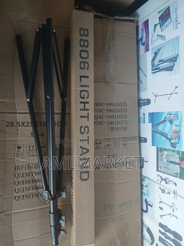 Professional 8806 Adjustable Heavy Light Softbox Tripod Stand Camera · Photo 3