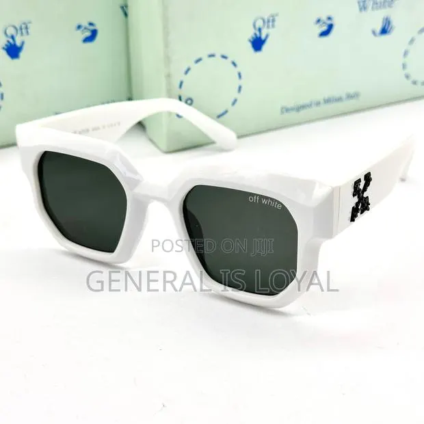 Off White Shades/ Glasses · Photo 1