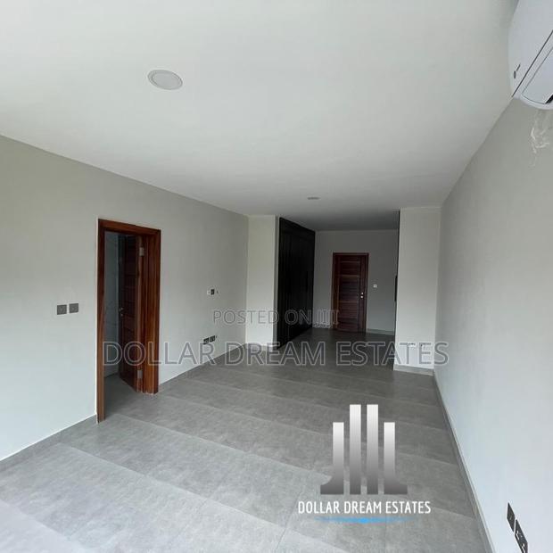 4bdrm House in North Legon for sale · Photo 3