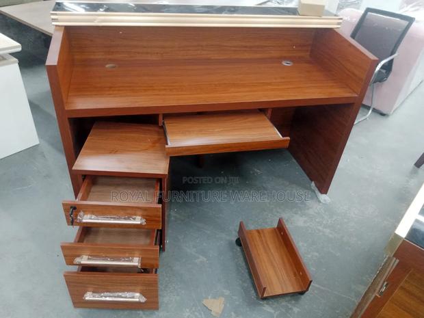 Heavy Wood Reception Front Desk · Photo 2