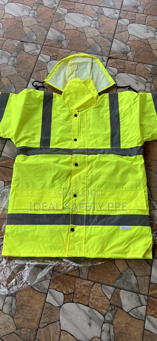 Reflective Jacket [High-visibility Safety Jacket] · Photo 3