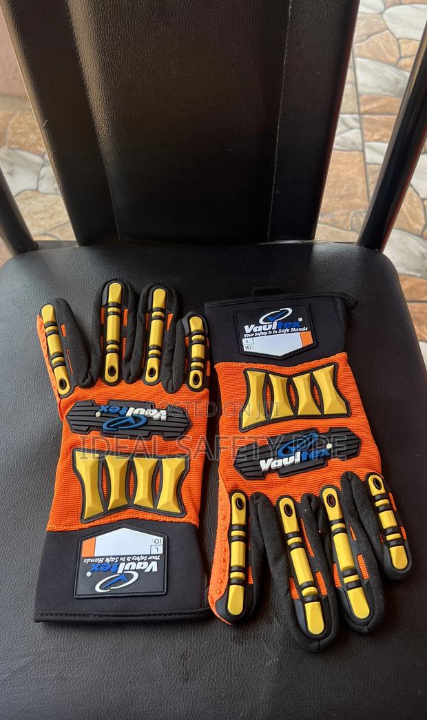 Vaultex Impact-resistant Safety Gloves · Photo 3