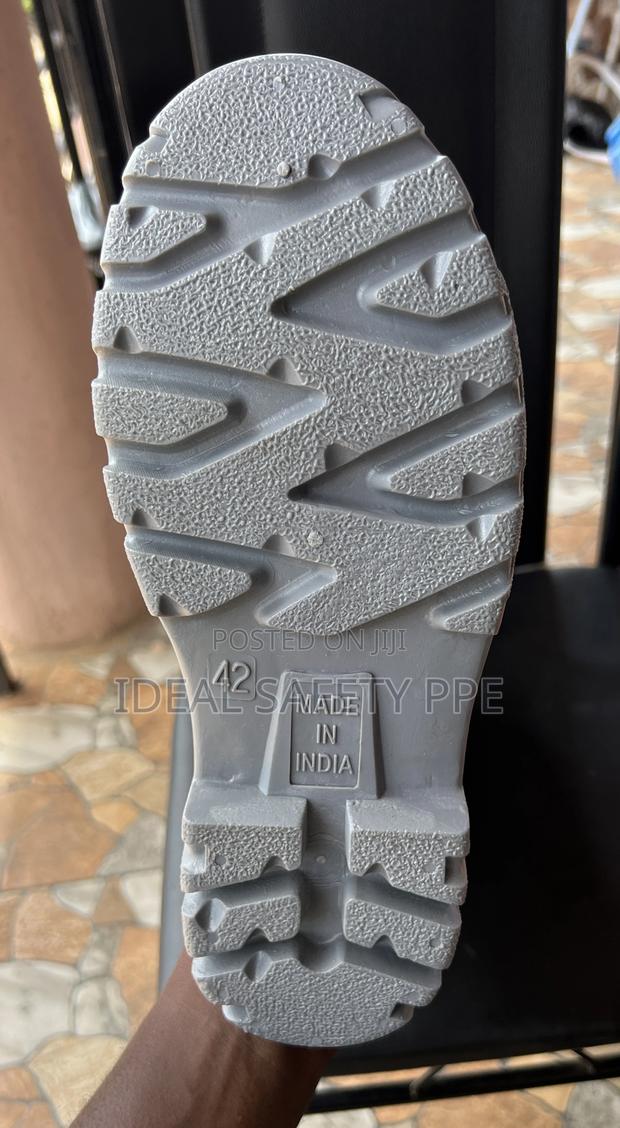 Vaultex Safety Gumboot · Photo 3