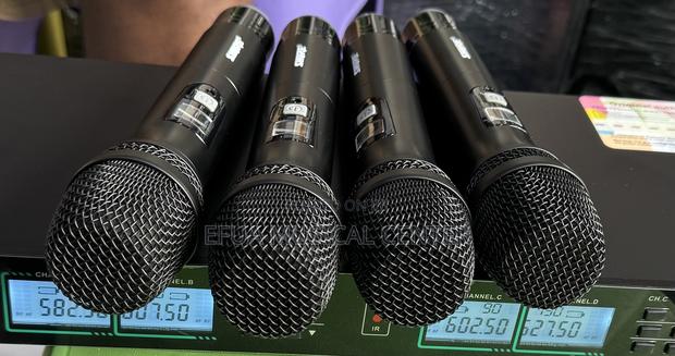 Shure Sy-604 4in1 Cordless Microphone · Photo 1