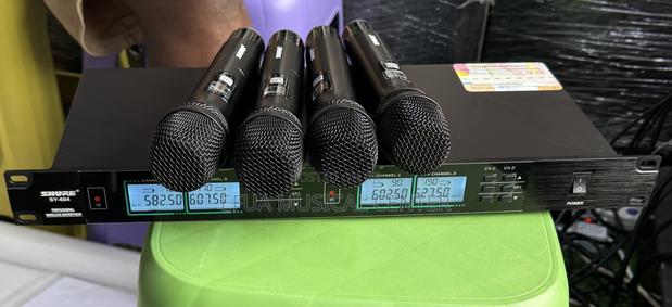 Shure Sy-604 4in1 Cordless Microphone · Photo 2