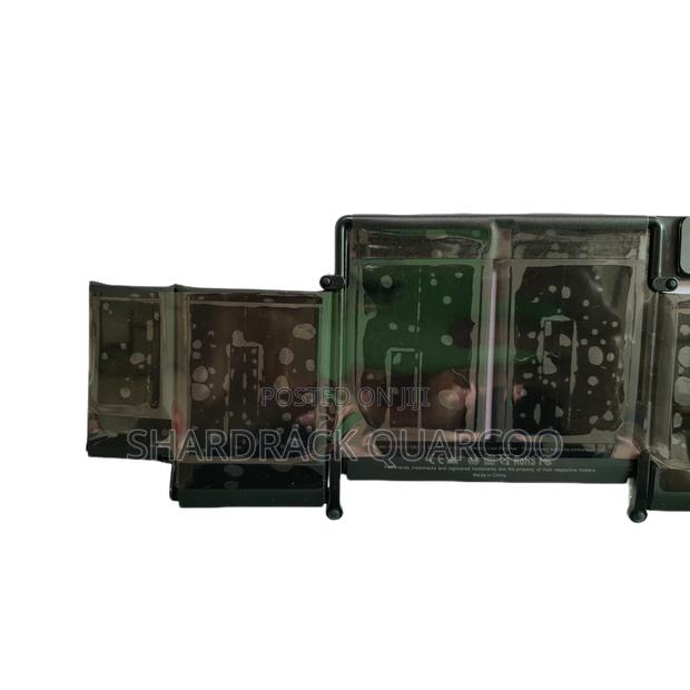 A1502 Battery Replacement Battery A1582 for Macbook Pro · Photo 2
