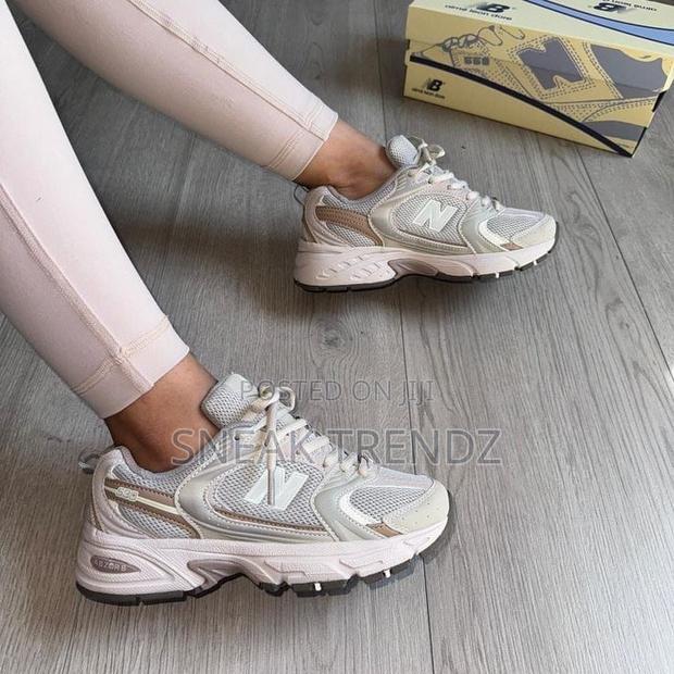 New Balance 530 Og Browncream · Photo 1