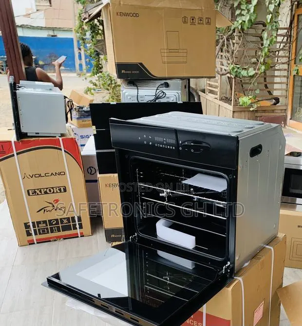 Enjoy Good Black Inbuilt Oven Kenwood · Photo 1