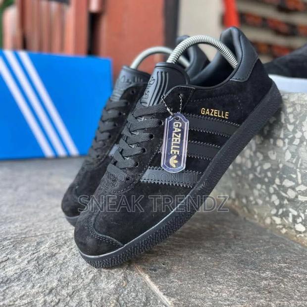 Adidas Gazelle Og Black · Photo 2