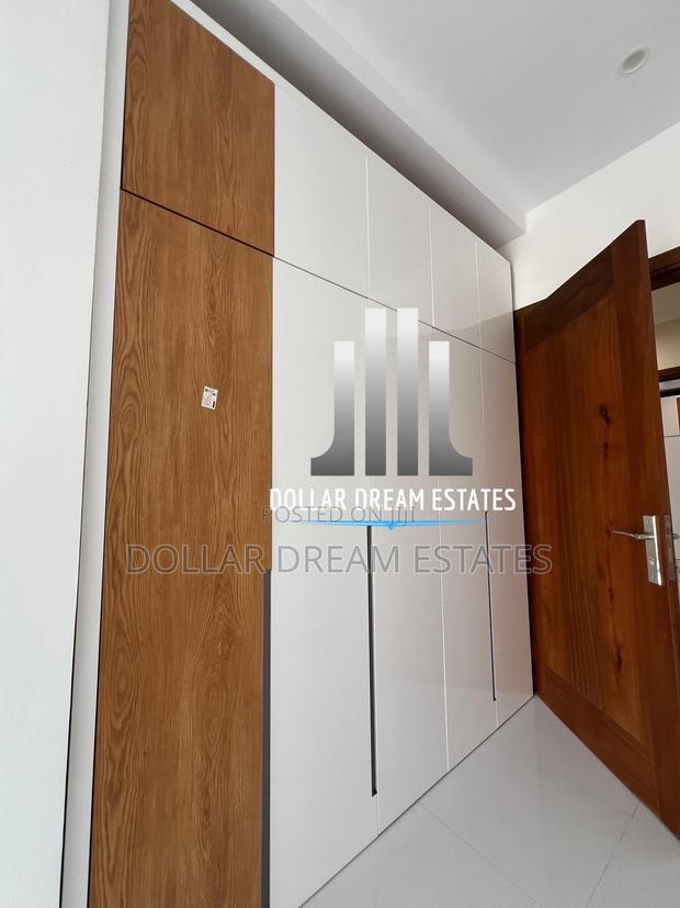 5bdrm House in East Legon for sale · Photo 5