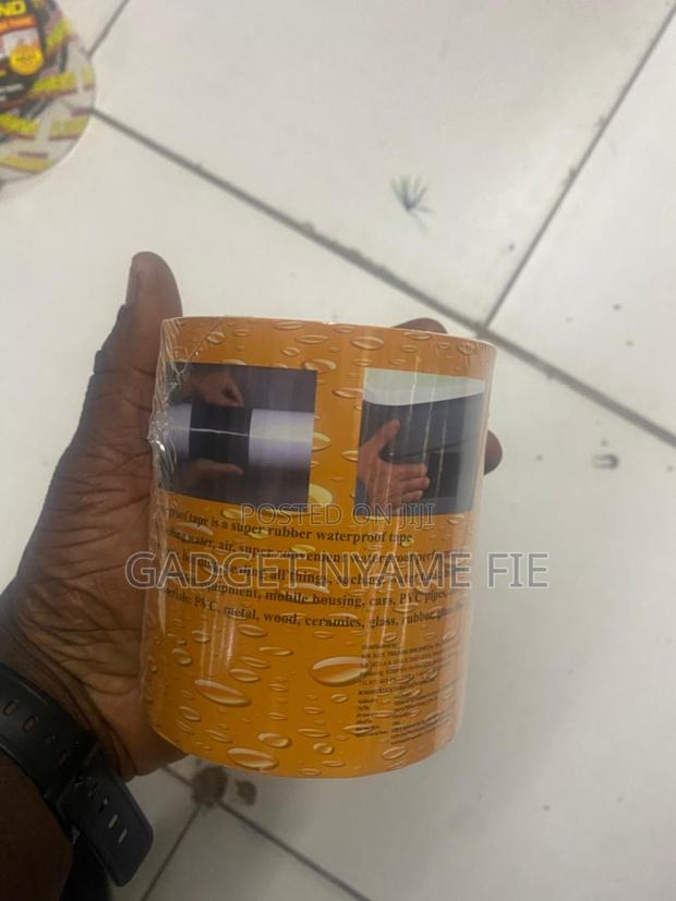 Waterproof Leak Repair Tape · Photo 2