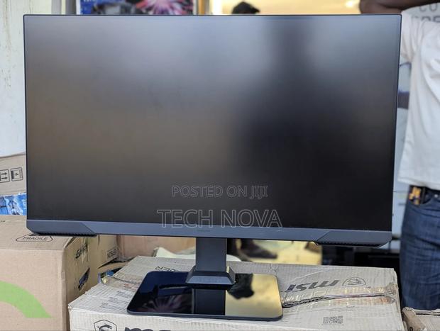 Samsung 27" Inch Odyssey G3 Gaming, Fhd, 144 Hz, 1 Ms, Flat Monitor · Photo 2
