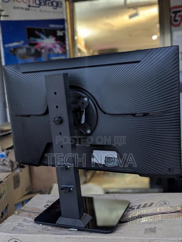 Samsung 27" Inch Odyssey G3 Gaming, Fhd, 144 Hz, 1 Ms, Flat Monitor · Photo 4