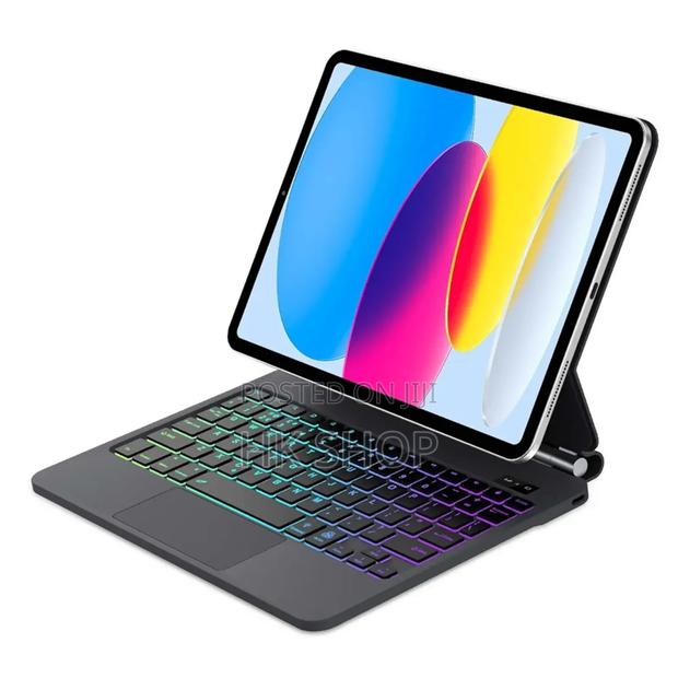 Black Magic Keyboard for Apple iPad 11th Generation A16 2025 · Photo 1