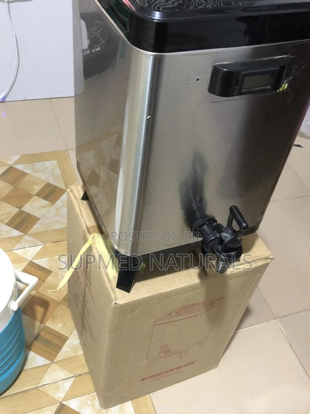 A High Standard 10l Flask for Sale · Photo 4