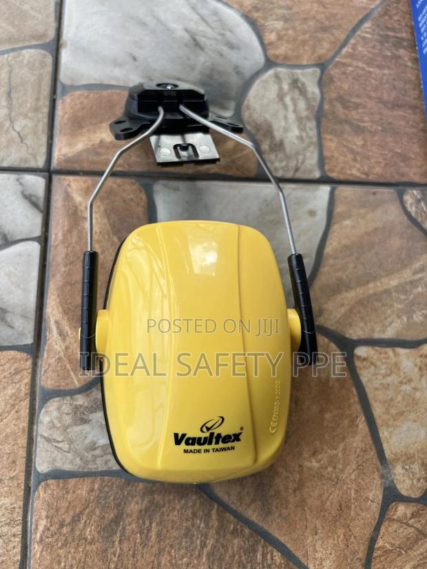 Vaultex Ear Muff · Photo 4