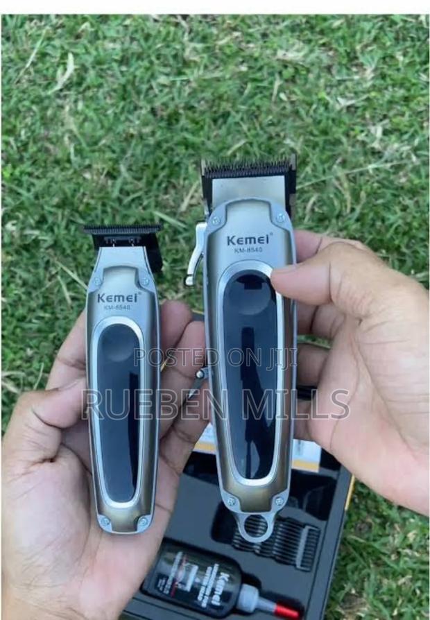 Two In One 2 In 1 Haircut And Skin Barbering Machine Hair Clipper · Photo 1