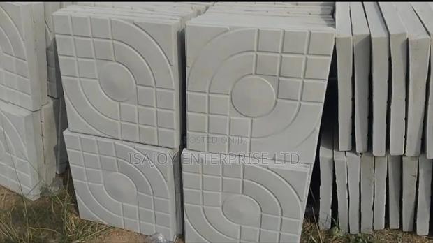 Pavement Slabs · Photo 3