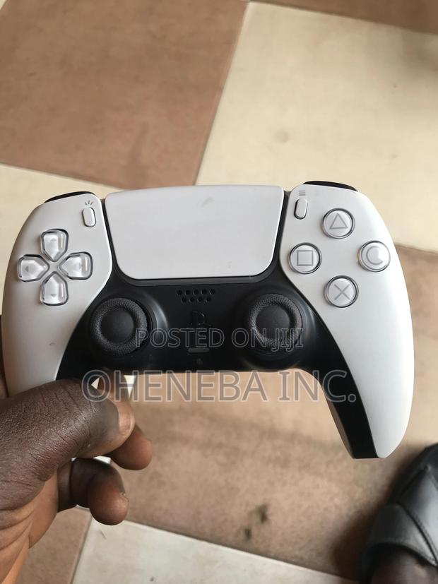 Ps5 Original Controller for Sale · Photo 2