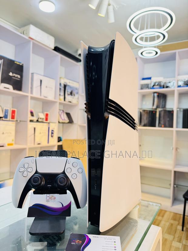 Playstation 5 Pro 2tb · Photo 3