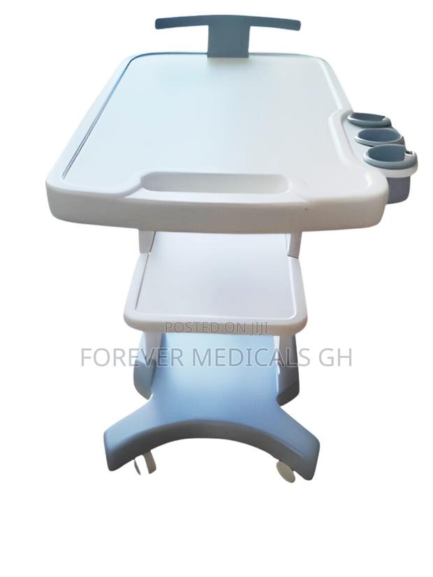 Ultrasound Trolley · Photo 2