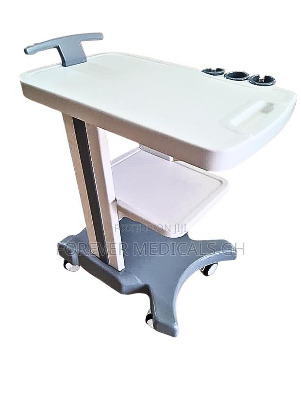 Ultrasound Trolley · Photo 3