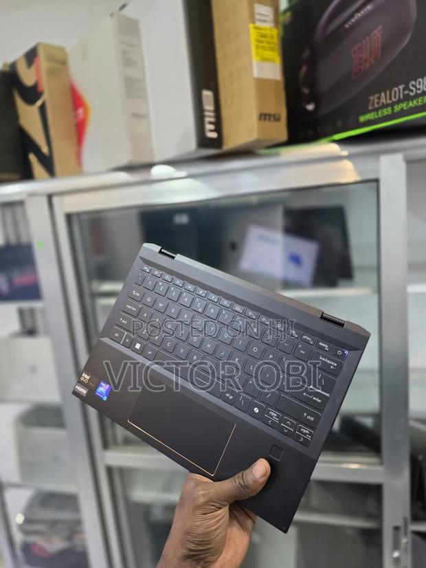 New Laptop MSI Summit E13 Flip Evo 16GB Intel Core Ultra 7 SSD 1T · Photo 5