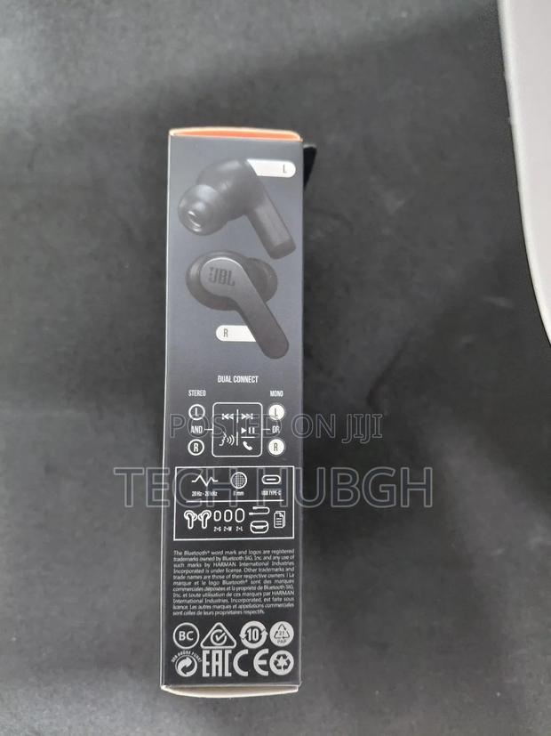JBL Wave 200 TWS · Photo 2