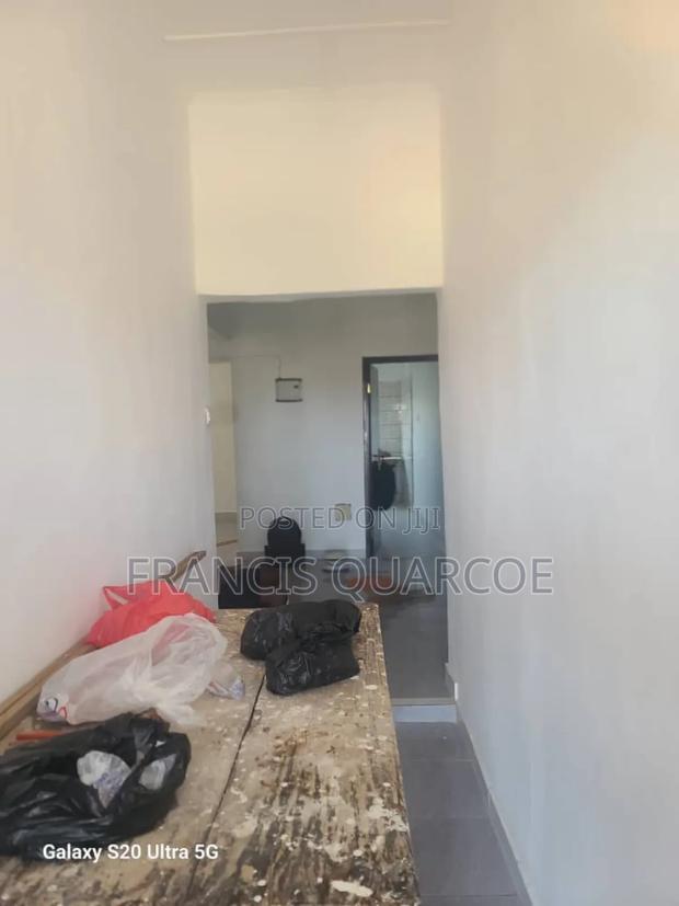 2bdrm Apartment in Agbogba Estates for rent · Photo 2