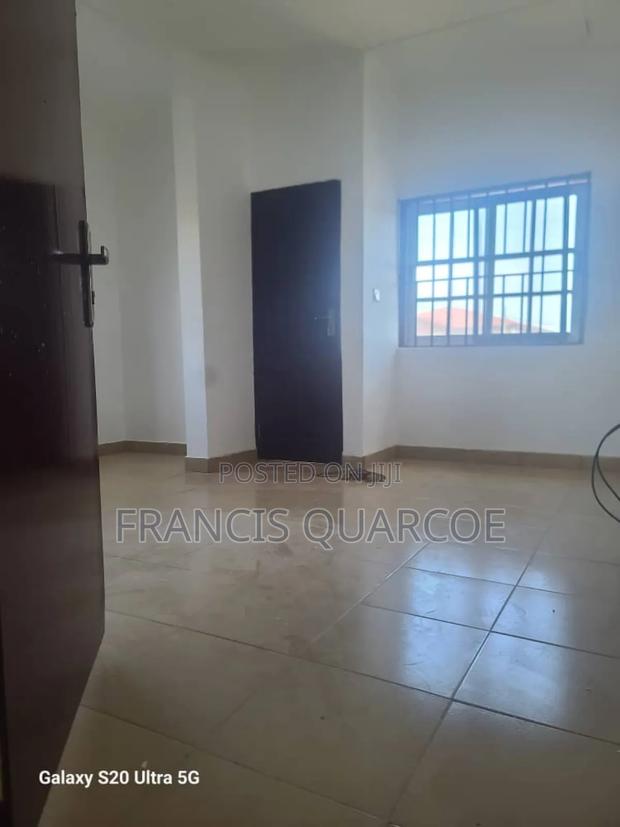 2bdrm Apartment in Agbogba Estates for rent · Photo 3