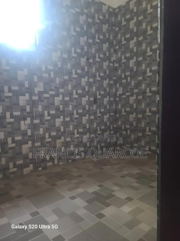 2bdrm Apartment in Agbogba Estates for rent · Photo 4