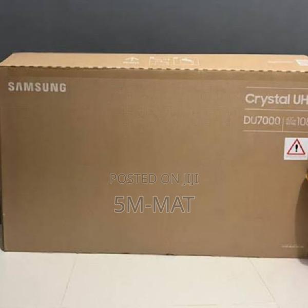 Samsung Smart Tv 43” Crystal Uhd U7000 / Uhd With Built-in Receiver · Photo 1