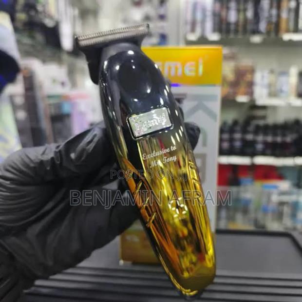 Mr Tony Rechargeable Kemei Hair Clippers. · Photo 1