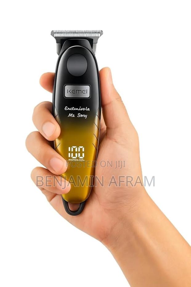 Mr Tony Rechargeable Kemei Hair Clippers. · Photo 5