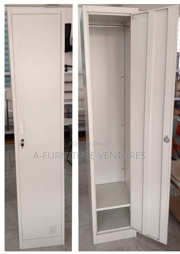 Metal Single Wardrobe · Photo 1
