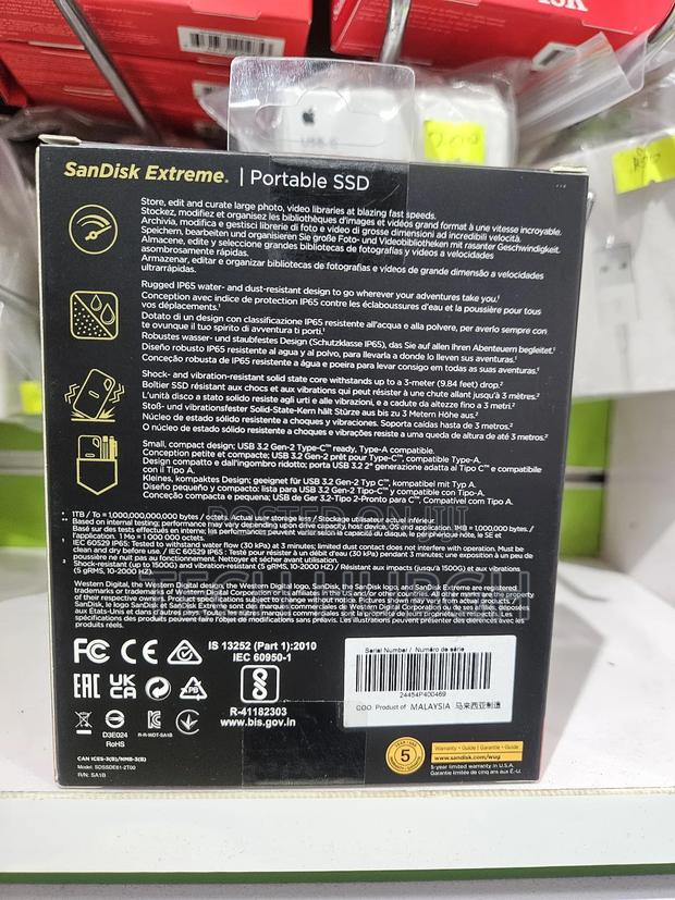 San Disk Extreme Portable SSD · Photo 2