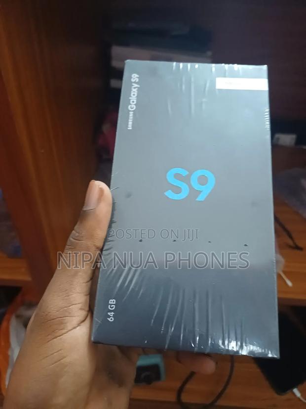 New Samsung Galaxy S9 64 GB Black · Photo 1