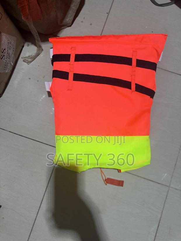 Kids Life Jackets · Photo 2