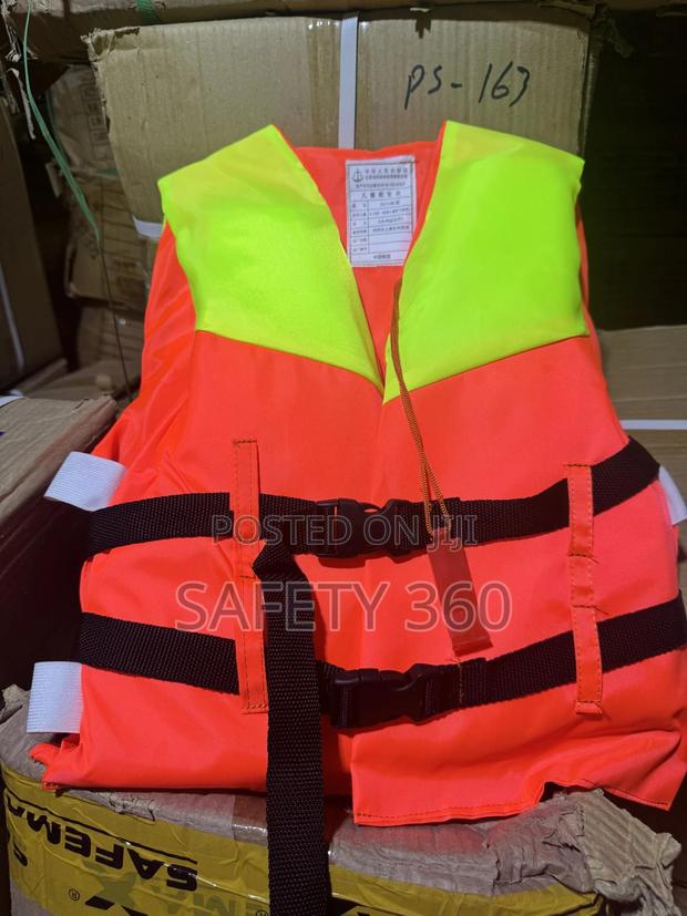 Kids Life Jackets · Photo 1