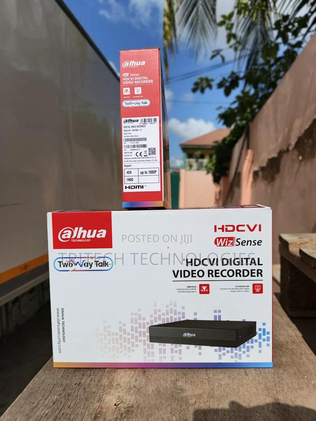 Dahua 4ch DVR With 2way Audio Xvr1b04-I/T 4ch Penta-Brid 1080n/720p · Photo 1