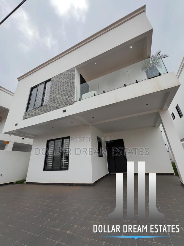 3bdrm Townhouse/Terrace in Adjiriganor for sale · Photo 1