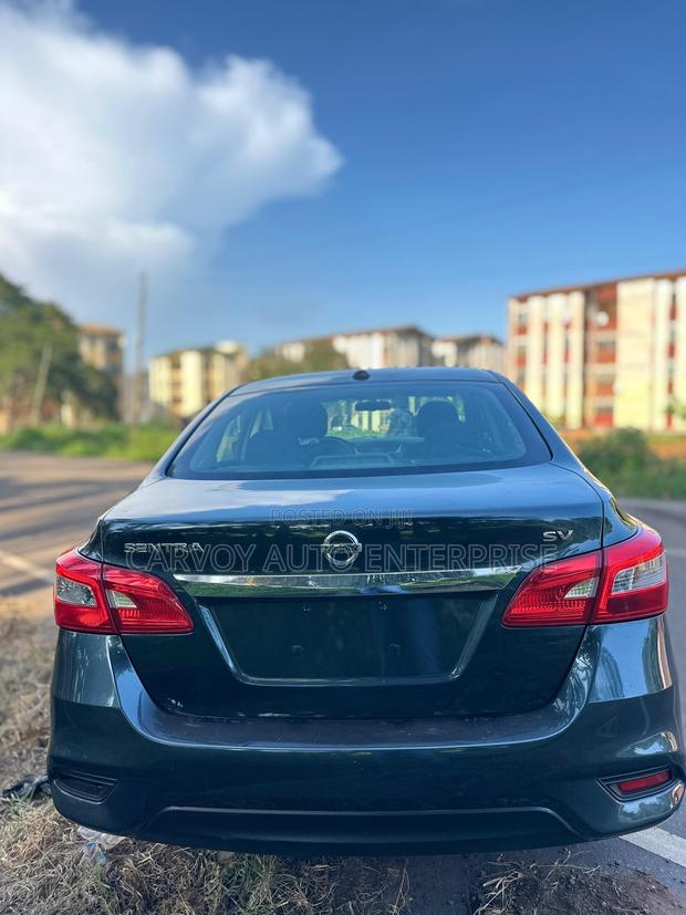 Nissan Sentra SV 2016 Blue · Photo 5
