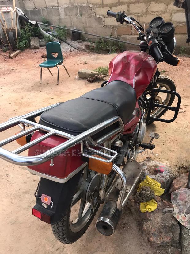 Bajaj Boxer 2021 Black · Photo 3