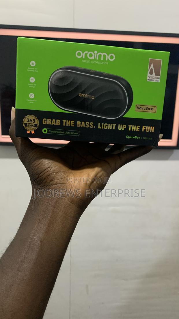 Oraimo Spacebox 8w Fm Wireless Speaker · Photo 2