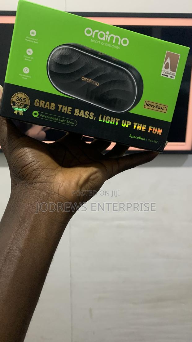 Oraimo Spacebox 8w Fm Wireless Speaker · Photo 1