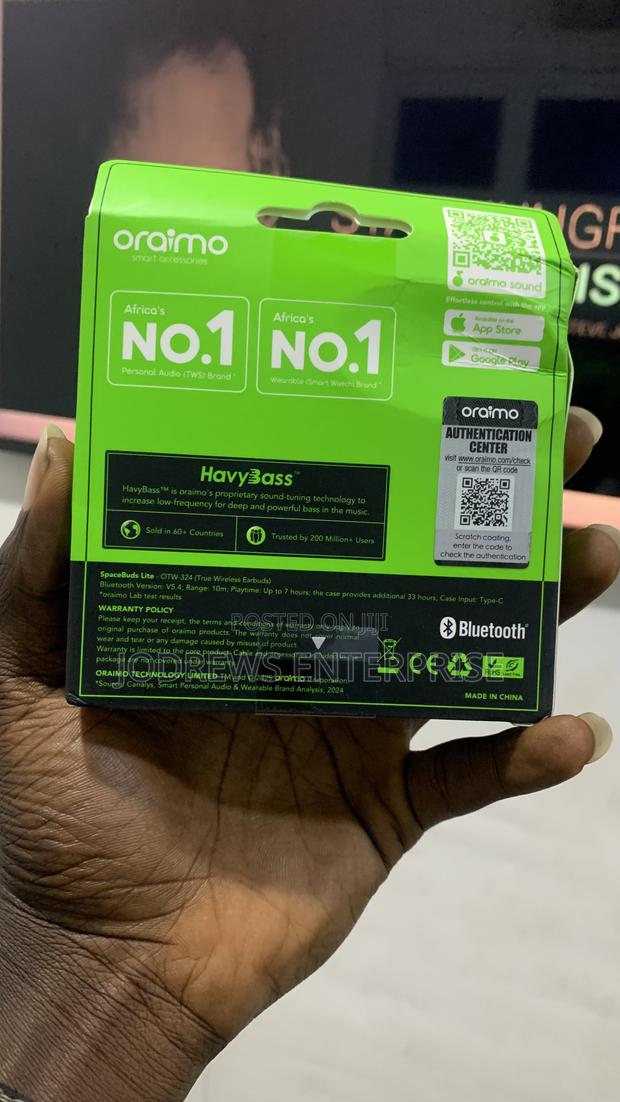 Oraimo Spacebuds Lite Sound360 True Wireless Earbuds · Photo 2