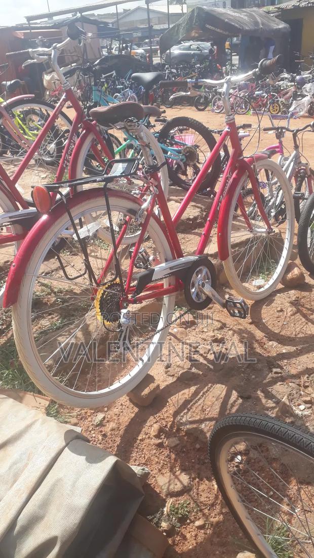 Bike With Special Design Size 28 · Photo 2