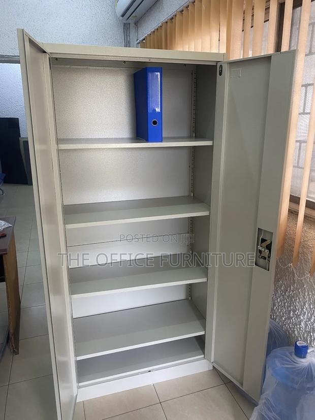 Full Door File Cabinet · Photo 2