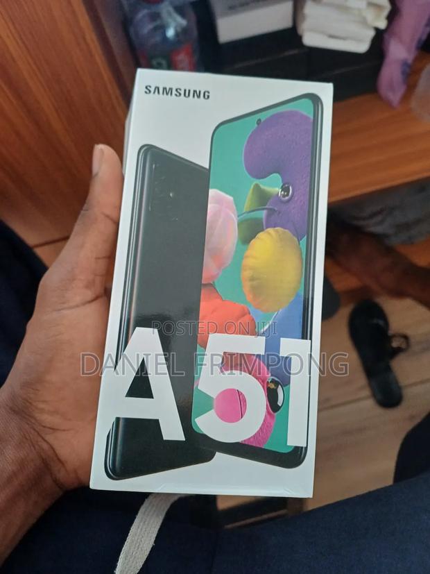 New Samsung Galaxy A51 128 GB Black · Photo 2