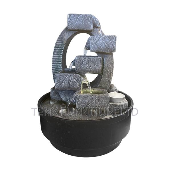 Water Fountain ( Indoor or Outdoor Use) · Photo 1